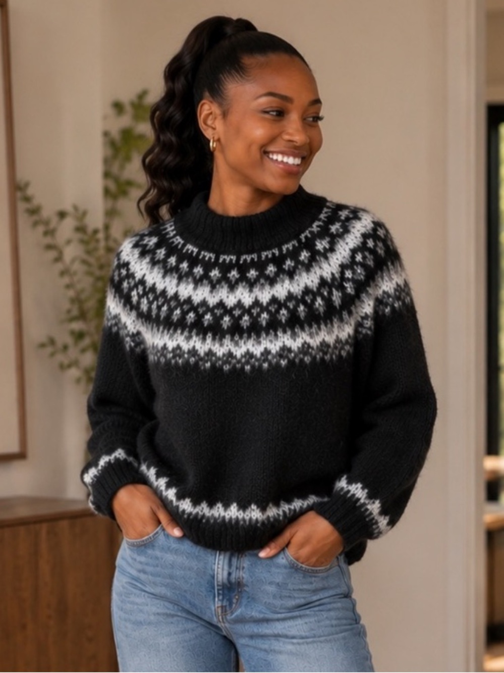 *Moussy* Cozy Black and Gray Women's Sweater